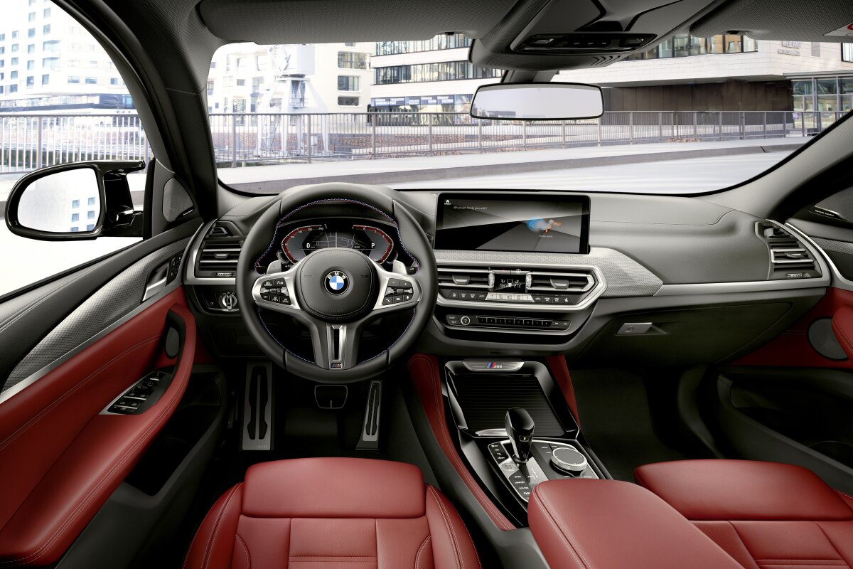 2025 BMW X4