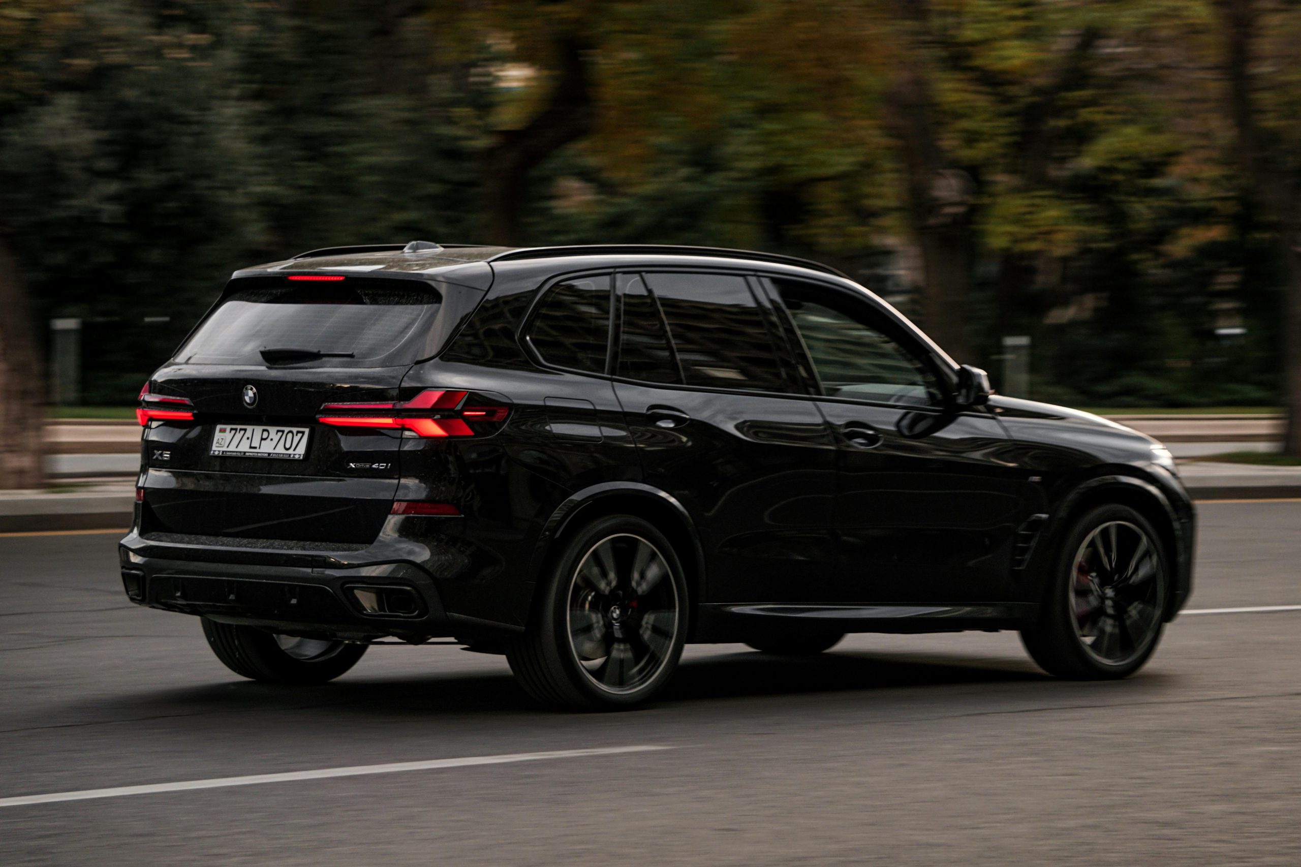 2025 BMW X5 Review: Lease or Buy This Luxury SUV Today